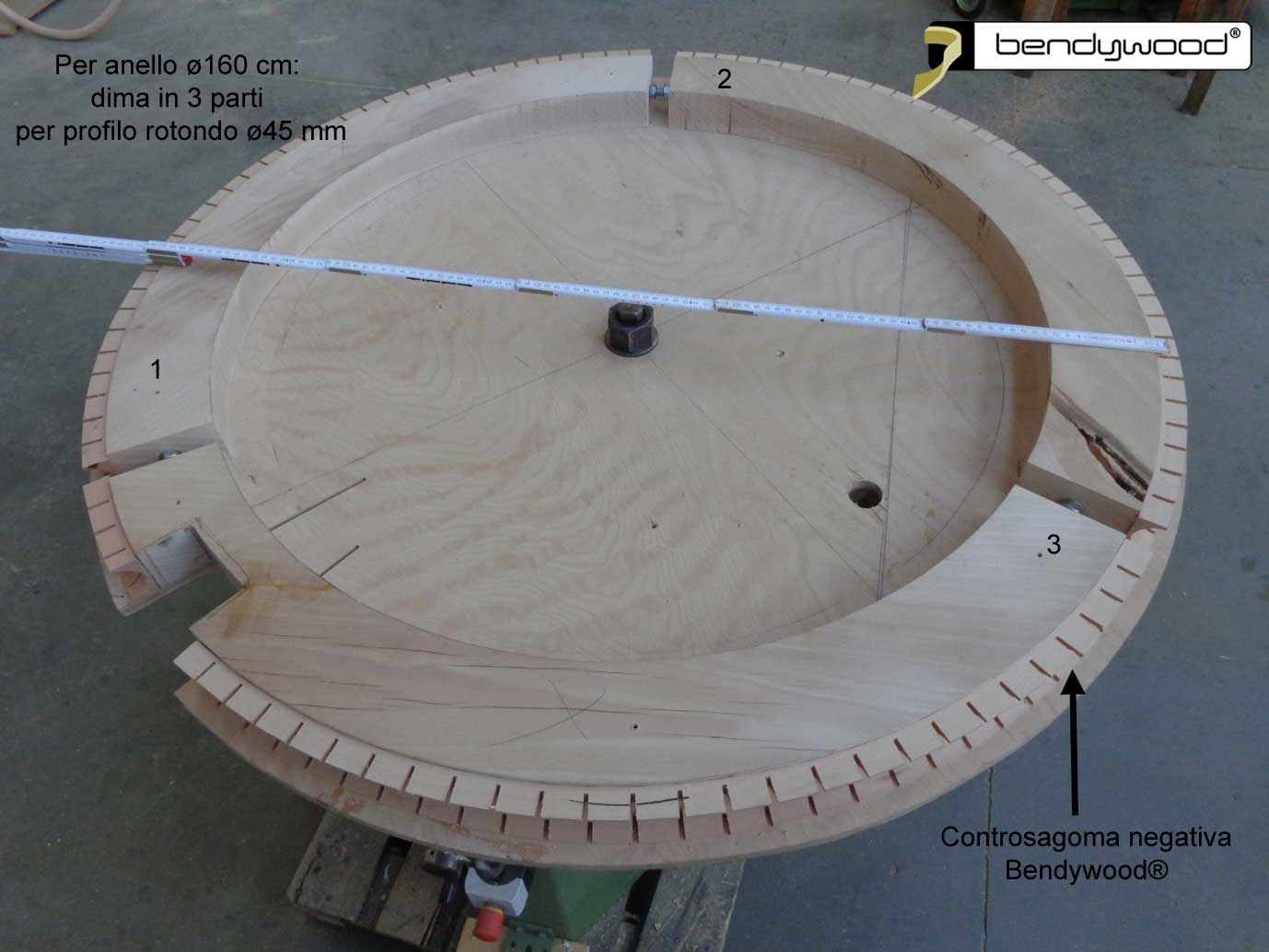 Dima in 3 parti - Lampadario in Bendywood®