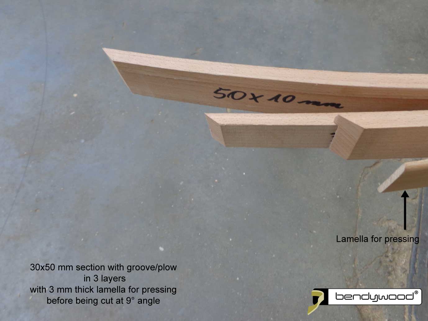 Bendywood® section 30x50 mm in 3 parts - wooden ring for pendant light